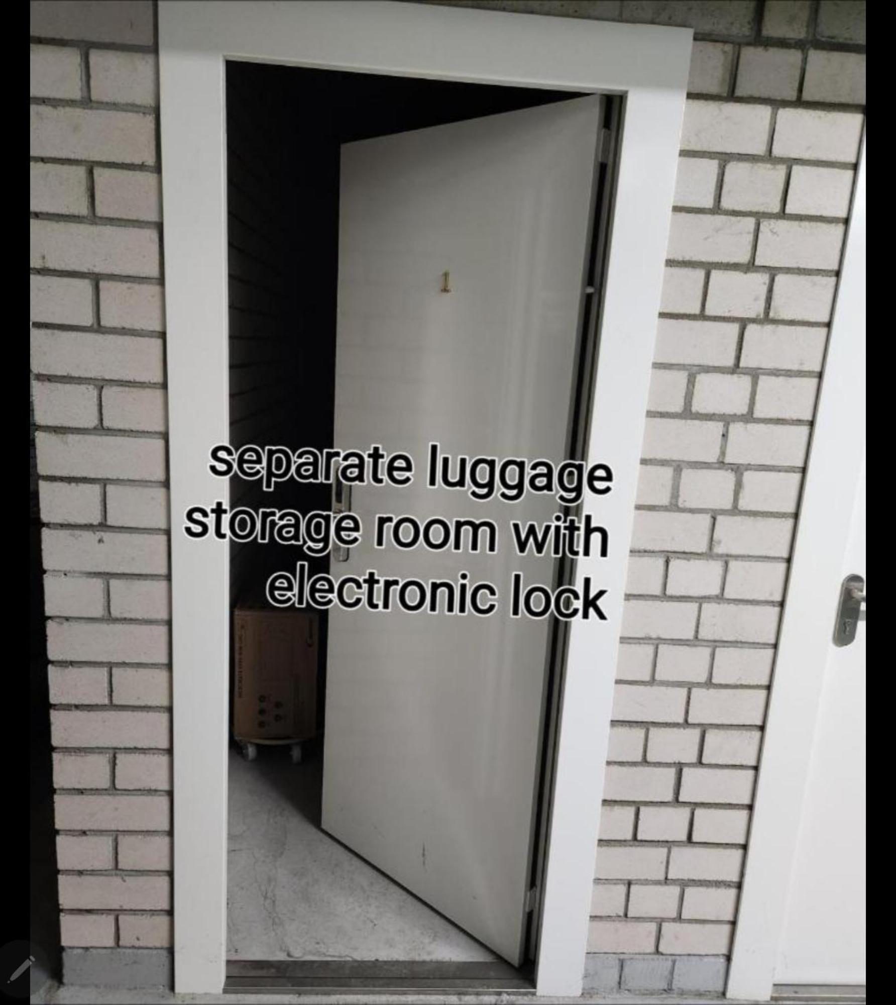 Happy Inn Classical Style, Self Check-In, Parking In The Underground Garage VNO Kültér fotó